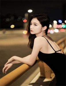 女人的肚脐