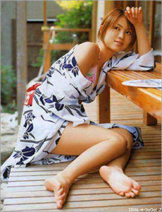 美女大BXXXXN内射